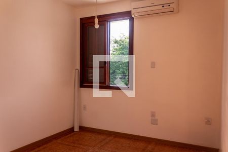 Suíte 1 de casa de condomínio à venda com 2 quartos, 223m² em Cristal, Porto Alegre