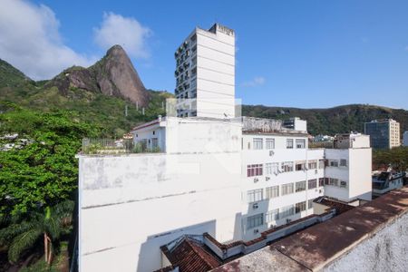 Vista da Sala de apartamento à venda com 5 quartos, 275m² em Grajaú, Rio de Janeiro