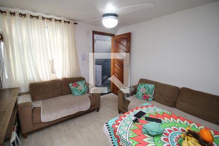 Sala de apartamento à venda com 2 quartos, 38m² em Inhaúma, Rio de Janeiro