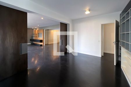 Sala 2 de apartamento à venda com 4 quartos, 210m² em Itaim Bibi, São Paulo