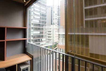 Vista da Sacada de kitnet/studio para alugar com 1 quarto, 28m² em Sumarezinho, São Paulo