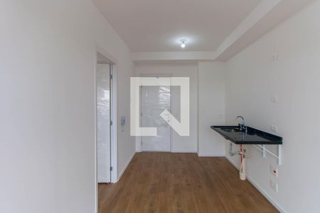 Sala/Cozinha de apartamento à venda com 1 quarto, 28m² em Vila Santa Clara, São Paulo