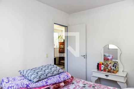 Quarto 1 de apartamento à venda com 2 quartos, 50m² em Rubem Berta, Porto Alegre