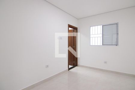 Quarto 1 de casa para alugar com 2 quartos, 120m² em Vila Granada, São Paulo