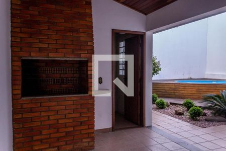 Casa à venda com 225m², 3 quartos e 3 vagas Casa à venda com 225m², 3 quartos e 3 vagasÁrea Externa