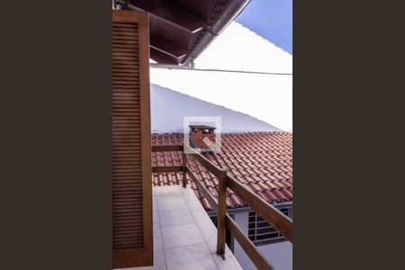 Casa à venda com 225m², 3 quartos e 3 vagas Casa à venda com 225m², 3 quartos e 3 vagasVaranda do Quarto 3