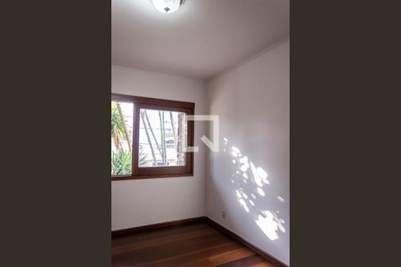 Quarto 1 de casa à venda com 3 quartos, 225m² em Santana, Porto Alegre