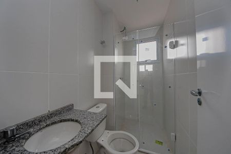 Banheiro de apartamento para alugar com 1 quarto, 34m² em Chácara Mafalda, São Paulo