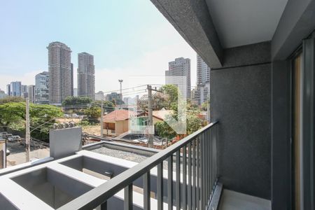 Varanda de kitnet/studio para alugar com 1 quarto, 25m² em Chácara Santo Antônio, São Paulo