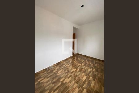 Casa para alugar com 3 quartos, 175m² em Vila Fernandes, São Paulo