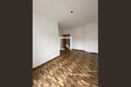 Casa para alugar com 3 quartos, 175m² em Vila Fernandes, São Paulo