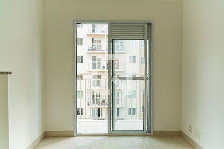 Sala/Cozinha de apartamento à venda com 2 quartos, 34m² em Cambuci, São Paulo