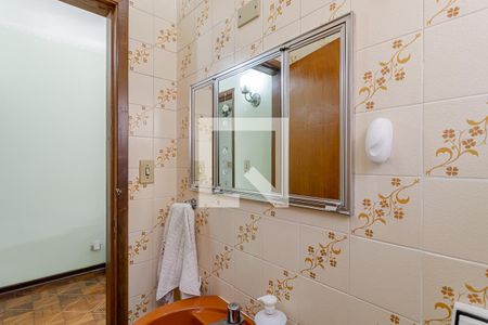 Lavabo de casa à venda com 3 quartos, 180m² em Vila Moinho Velho, São Paulo