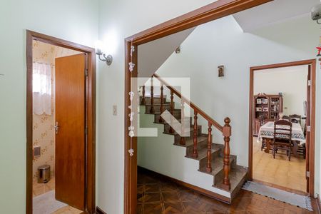 Hall de casa à venda com 3 quartos, 180m² em Vila Moinho Velho, São Paulo