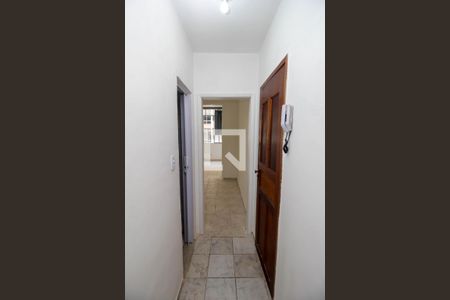 Corredor de kitnet/studio para alugar com 1 quarto, 23m² em Centro, Rio de Janeiro