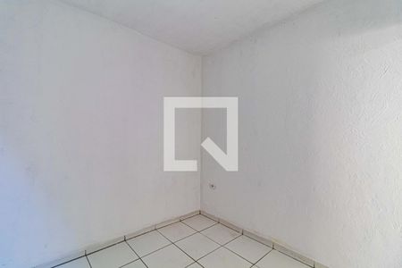 Quarto de casa para alugar com 1 quarto, 20m² em Vila Dalva, São Paulo