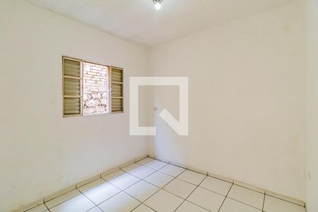 Quarto de casa para alugar com 1 quarto, 20m² em Vila Dalva, São Paulo