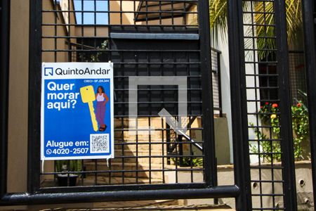 Apartamento para alugar com 90m², 3 quartos e 2 vagas Apartamento para alugar com 90m², 3 quartos e 2 vagasFachada