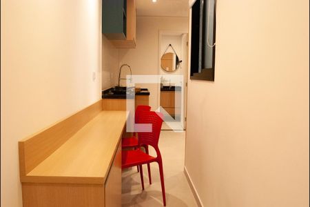 Cozinha de kitnet/studio para alugar com 1 quarto, 24m² em Bela Vista, São Paulo