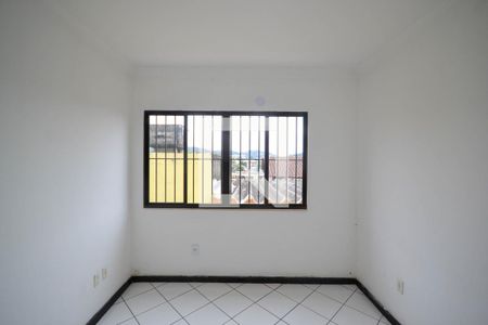 Quarto 1 de casa para alugar com 2 quartos, 120m² em Kennedy, Nova Iguaçu