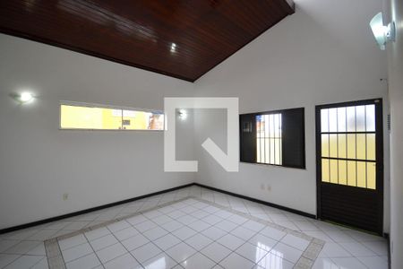 Sala de casa para alugar com 2 quartos, 120m² em Kennedy, Nova Iguaçu