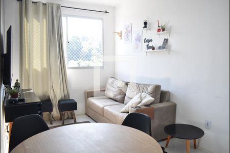 Sala de apartamento para alugar com 2 quartos, 45m² em Campo Grande, Rio de Janeiro