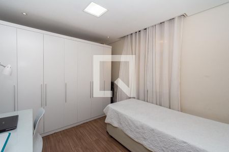 Quarto 1 de apartamento à venda com 3 quartos, 185m² em Inconfidentes, Contagem