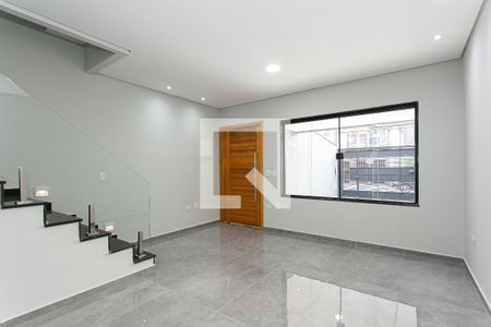 Sala de casa à venda com 3 quartos, 175m² em Vila Carrão, São Paulo