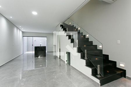 Sala de casa à venda com 3 quartos, 175m² em Vila Carrão, São Paulo