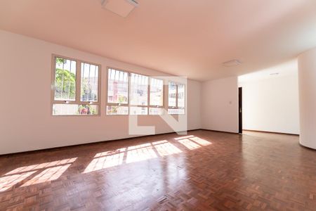 Sala de casa para alugar com 6 quartos, 582m² em Bom Retiro, Curitiba