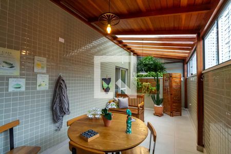 Apartamento à venda com 138m², 3 quartos e 2 vagas Apartamento à venda com 138m², 3 quartos e 2 vagasVaranda 2