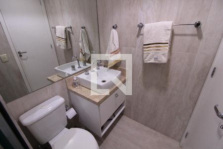 Banheiro de apartamento à venda com 3 quartos, 159m² em Vila Formosa, São Paulo