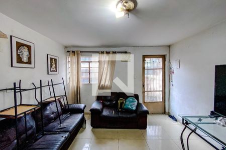 Sala de casa para alugar com 4 quartos, 77m² em Vila Maria Zélia, São Paulo