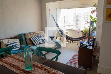 Sala de apartamento à venda com 3 quartos, 70m² em Água Branca, São Paulo