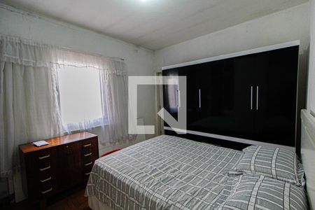 Quarto Suíte de casa à venda com 5 quartos, 230m² em Parque João Ramalho, Santo André