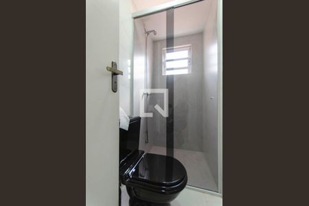 Casa à venda com 420m², 3 quartos e 3 vagas Casa à venda com 420m², 3 quartos e 3 vagasBanheiro 2