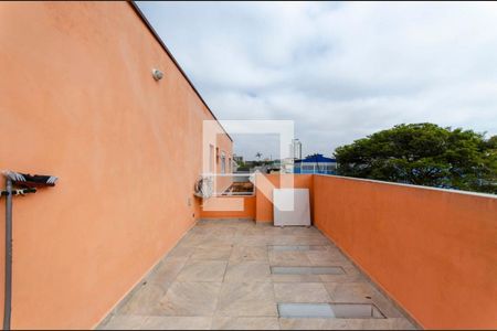 Casa à venda com 420m², 3 quartos e 3 vagas Casa à venda com 420m², 3 quartos e 3 vagasVaranda Quarto 2