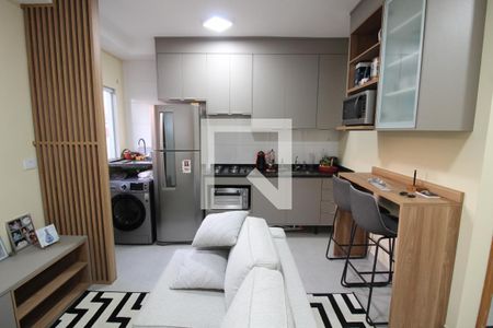 Sala/Cozinha de apartamento à venda com 2 quartos, 30m² em Vila Celeste, São Paulo