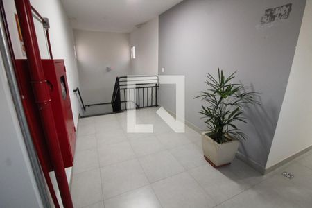 Escada de apartamento à venda com 2 quartos, 30m² em Vila Celeste, São Paulo