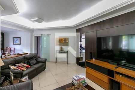 Apartamento à venda com 130m², 4 quartos e 2 vagasSala