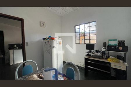 sala 1 de casa à venda com 3 quartos, 240m² em Boa Vista, Belo Horizonte