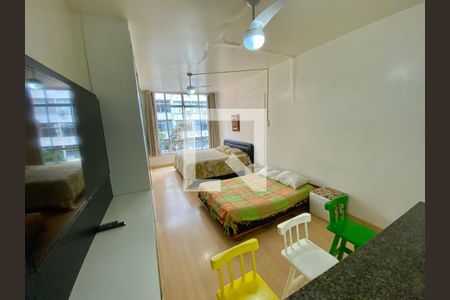Sala/Quarto de apartamento para alugar com 1 quarto, 20m² em Copacabana, Rio de Janeiro