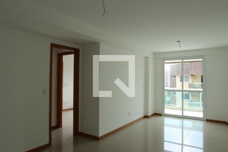 Apartamento à venda com 80m², 3 quartos e 2 vagasSala