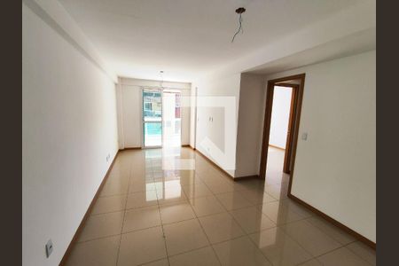 Apartamento à venda com 80m², 3 quartos e 2 vagasSala