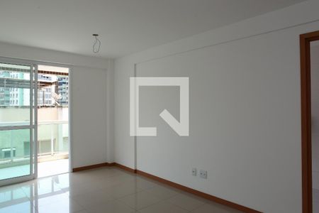 Apartamento à venda com 76m², 3 quartos e 2 vagasSala