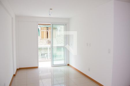 Apartamento à venda com 76m², 3 quartos e 2 vagasSala