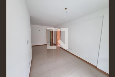 Apartamento à venda com 76m², 3 quartos e 2 vagasSala