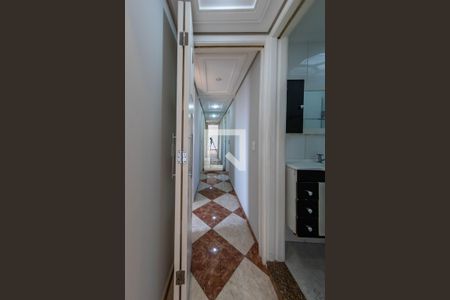 Corredor de apartamento para alugar com 3 quartos, 94m² em Vila Prudente, São Paulo