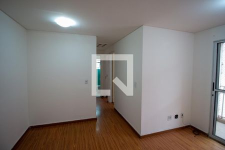 Sala de apartamento para alugar com 2 quartos, 42m² em Jardim Sao Miguel, Ferraz de Vasconcelos