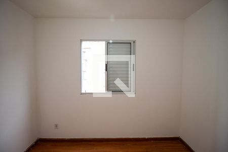 Quarto 2 de apartamento para alugar com 2 quartos, 42m² em Jardim Sao Miguel, Ferraz de Vasconcelos
